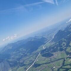 Flugwegposition um 13:28:17: Aufgenommen in der Nähe von Gemeinde Ebbs, Ebbs, Österreich in 2545 Meter
